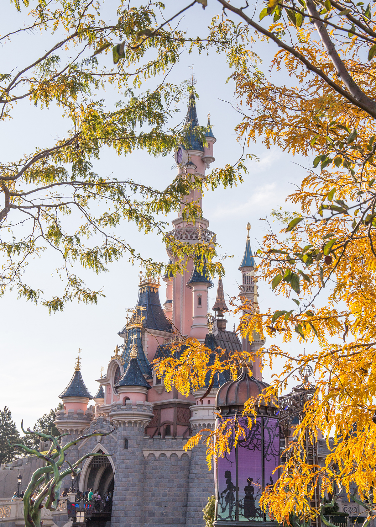 ディズニーランド・パリ | O'Bon Paris | Easy to be Parisian